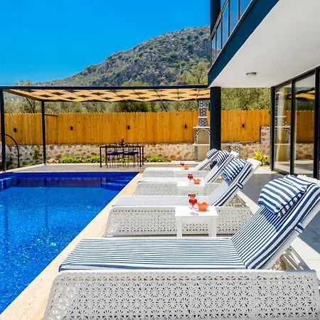 Ulugol 2 Bedroom 8996