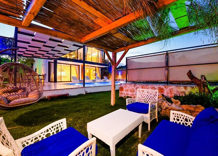 Ulugol 2 Bedroom 8996 Villa Kalkan