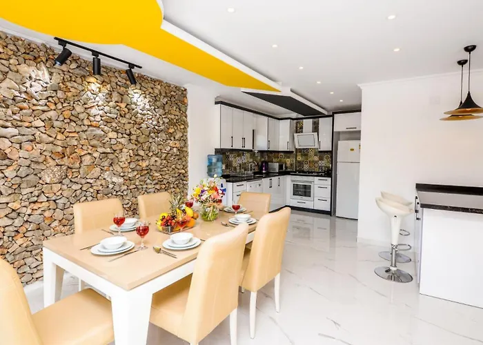 Ulugol 2 Bedroom 8996