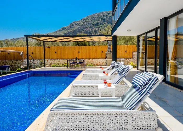 Ulugol 2 Bedroom 8996